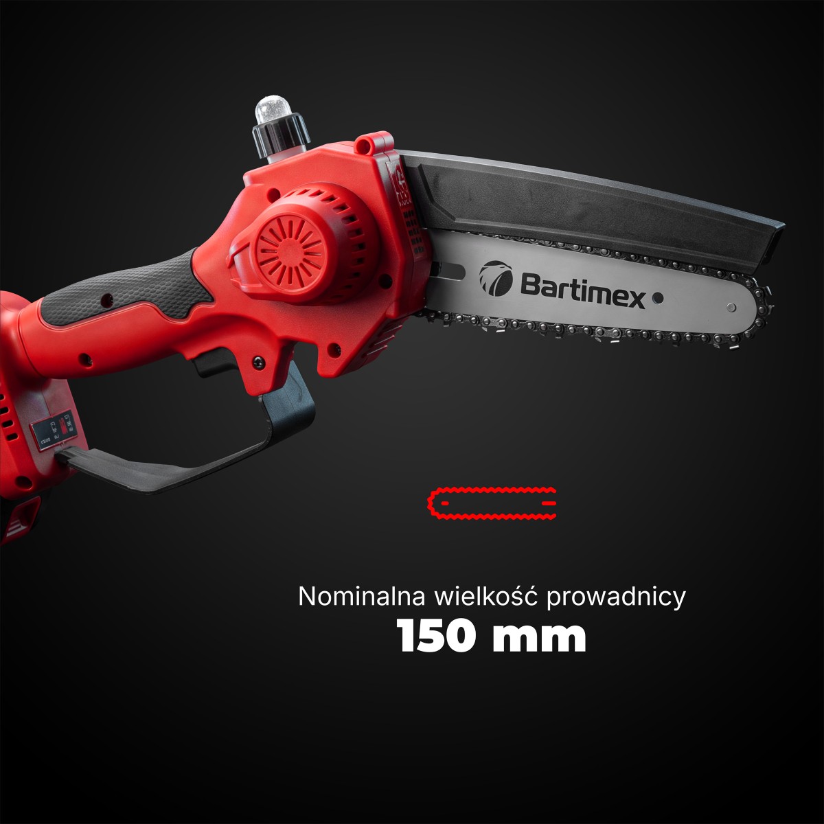 Akumulatorowa pilarka łańcuchowa Bartimex BT-CS-150 wraz z dodatkowymi akcesoriami: dwoma łańcuchami tnącymi i dwoma prowadnicami. Długość prowadnicy wynosi 150 mm.